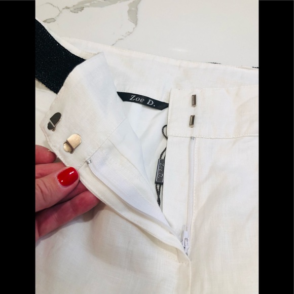NWT Zoe D white linen pants with belt - Picture 4 of 7